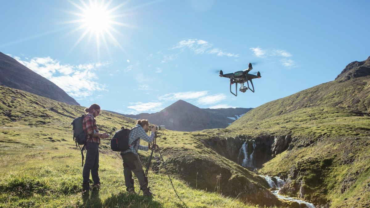 DJI releases AeroScope to identify and track airborne drones