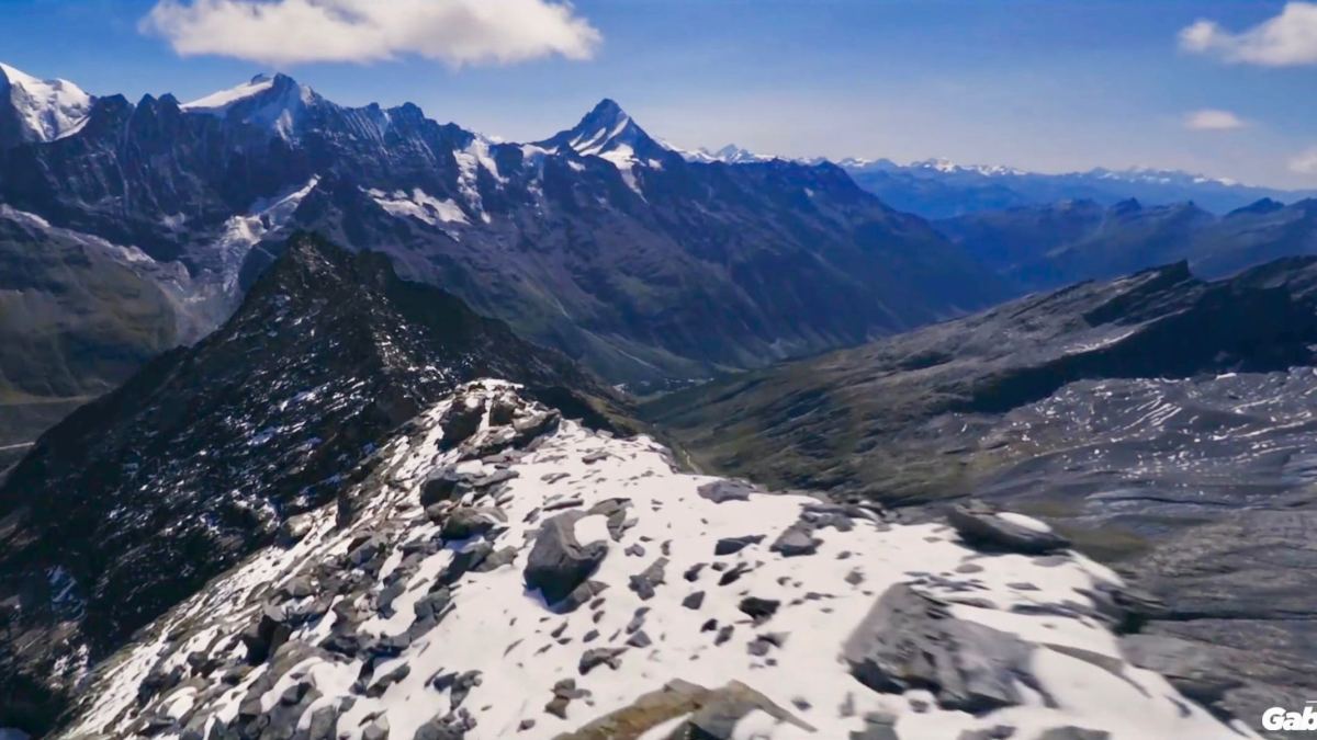 Race drone soars like a bird along Swiss mountain tops [video]