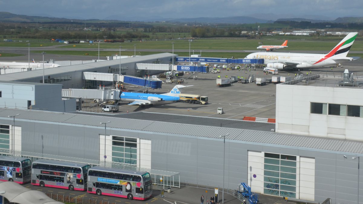 Airplane almost hits drone at Glasgow Airport
