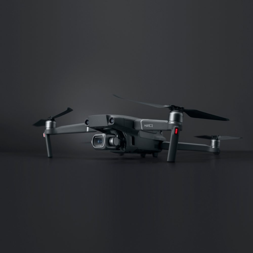 First-hi-res-images-of-the-DJI-Mavic-2-Pro-and-Zoom-models-from-German-consumer-electronics-site-GFU-3.jpg
