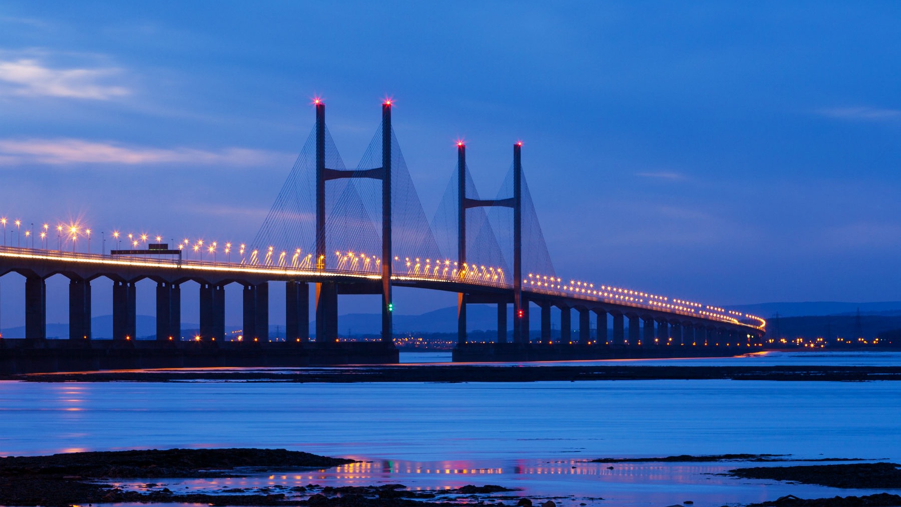 Severn Bridge shut down after drone flown from top DroneDJ