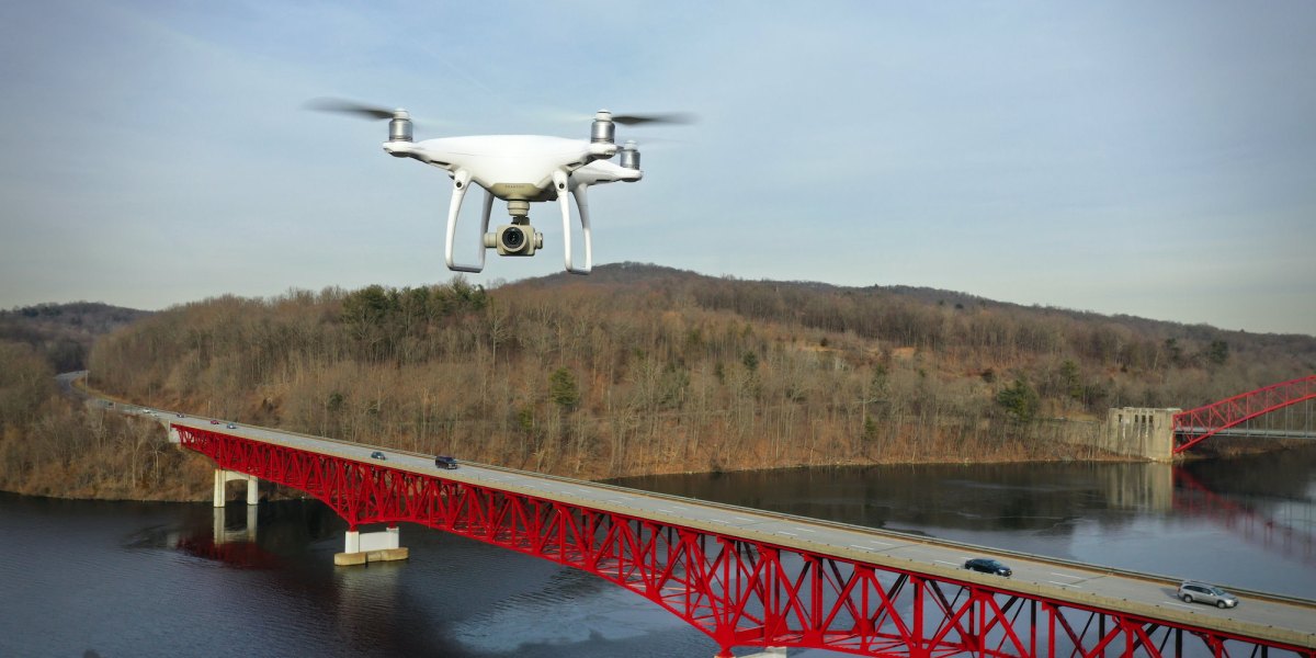 Top ten 10 reasons why the DJI Phantom 4 Pro V2.0 remains a favorite for many drone pilots