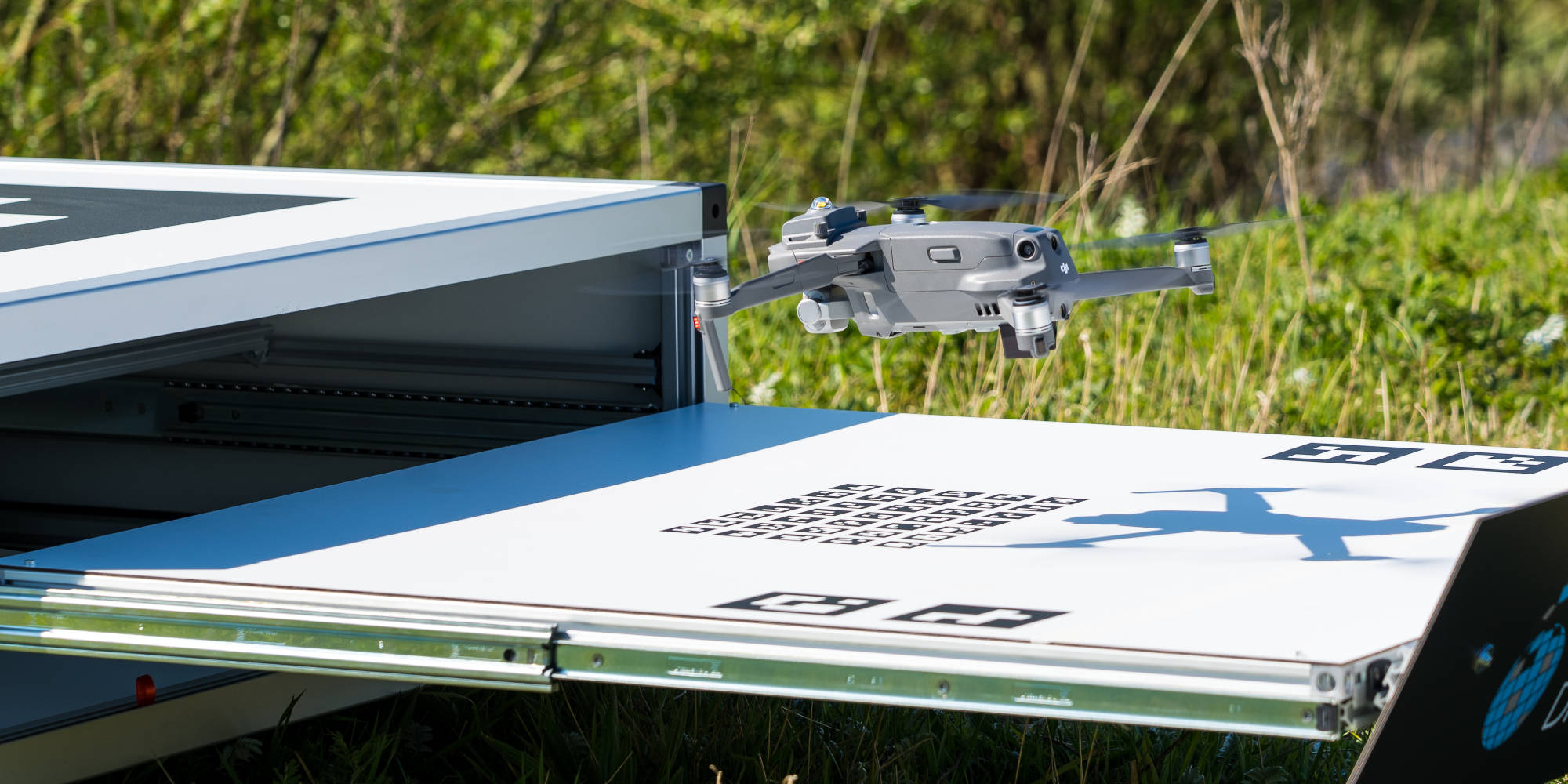 AirHub and Mapture.ai create an autonomous droneinabox DroneDJ
