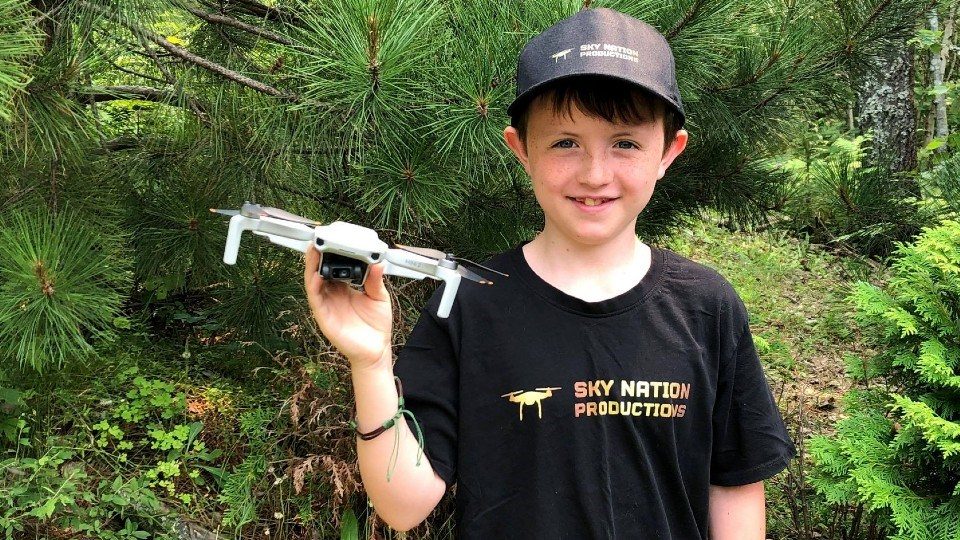 11-летний генеральный директор канадской компании по производству дронов ставит амбициозные цели