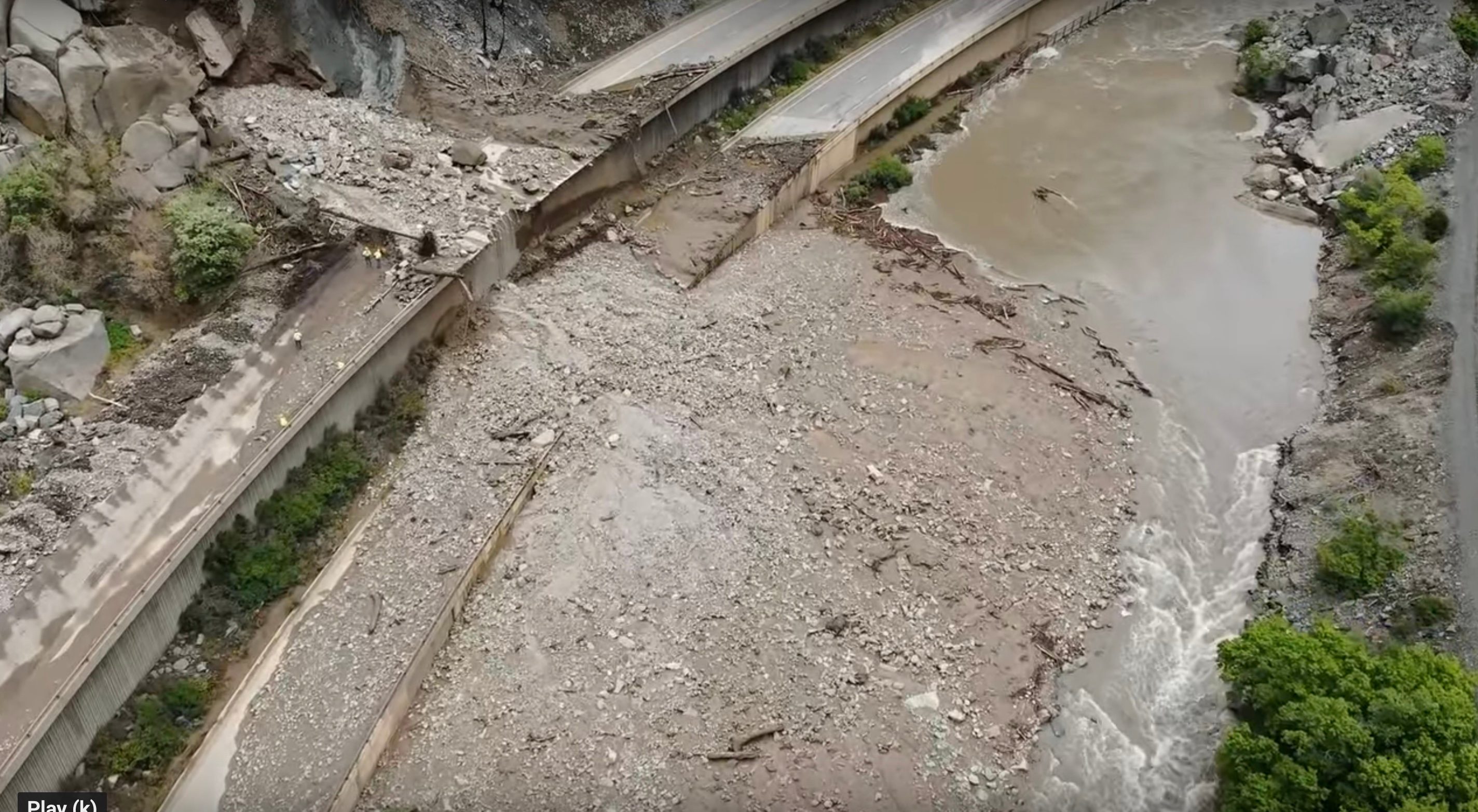 Видео с дрона в Колорадо показывает масштабы ущерба от оползня на трассе I-70