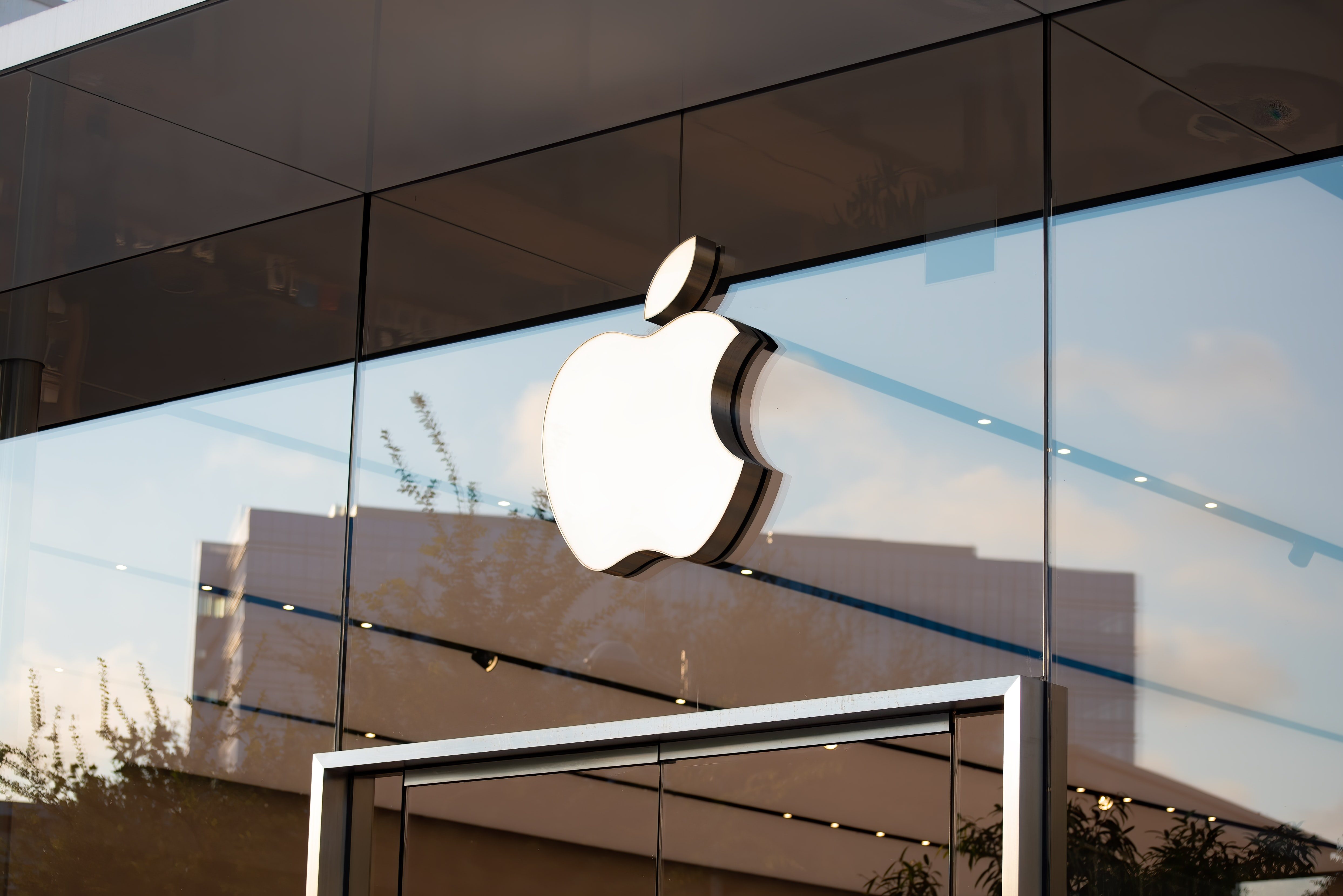 Apple получила патент на подключение контроллеров дронов