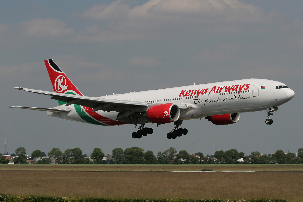 1280px Kenya Airways Boeing 777 200ER 5Y KQU AMS 2009 6 13 ?resize=600