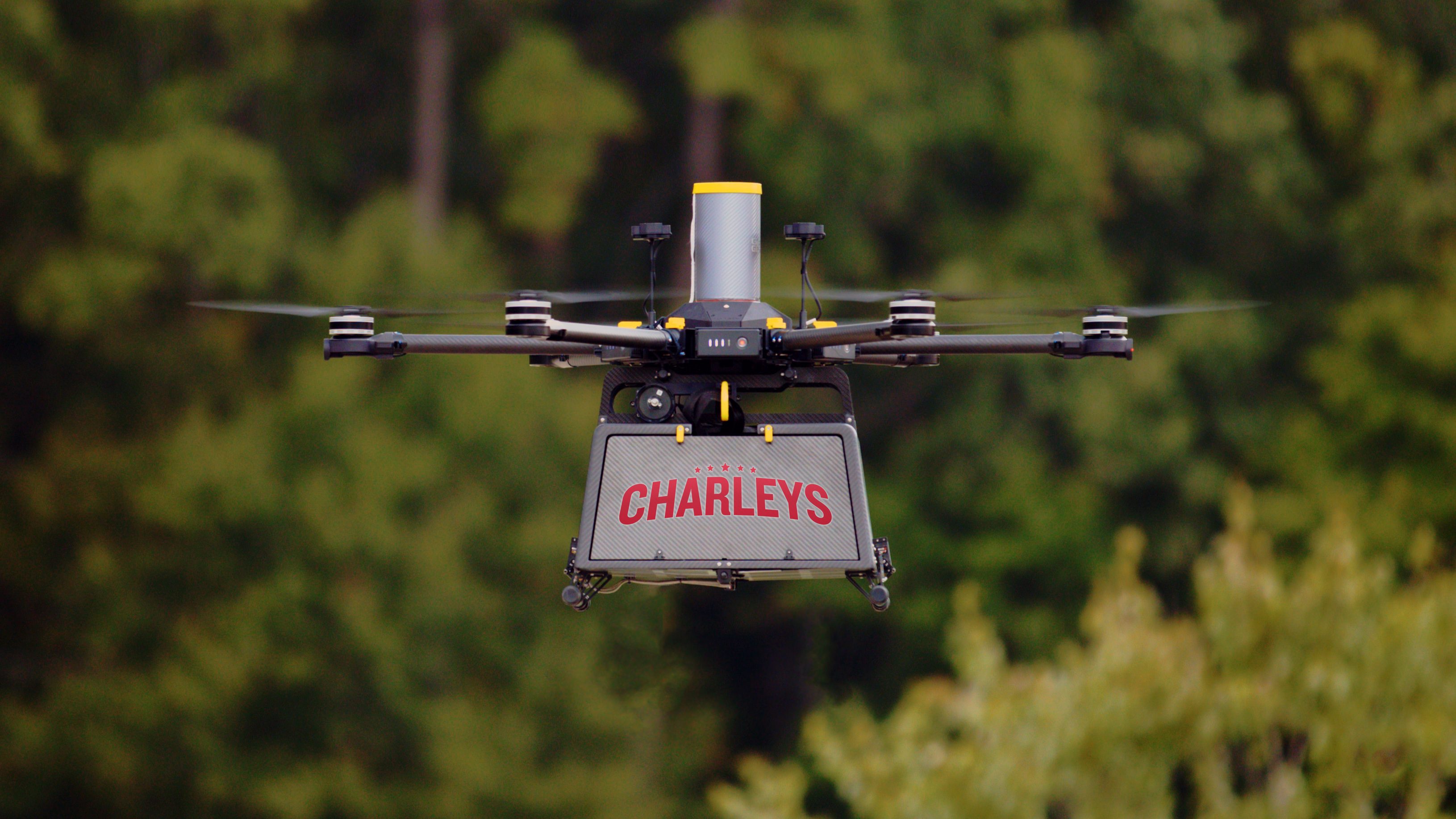 Flytrex и Charleys заключили партнерство по доставке дронами в Дареме