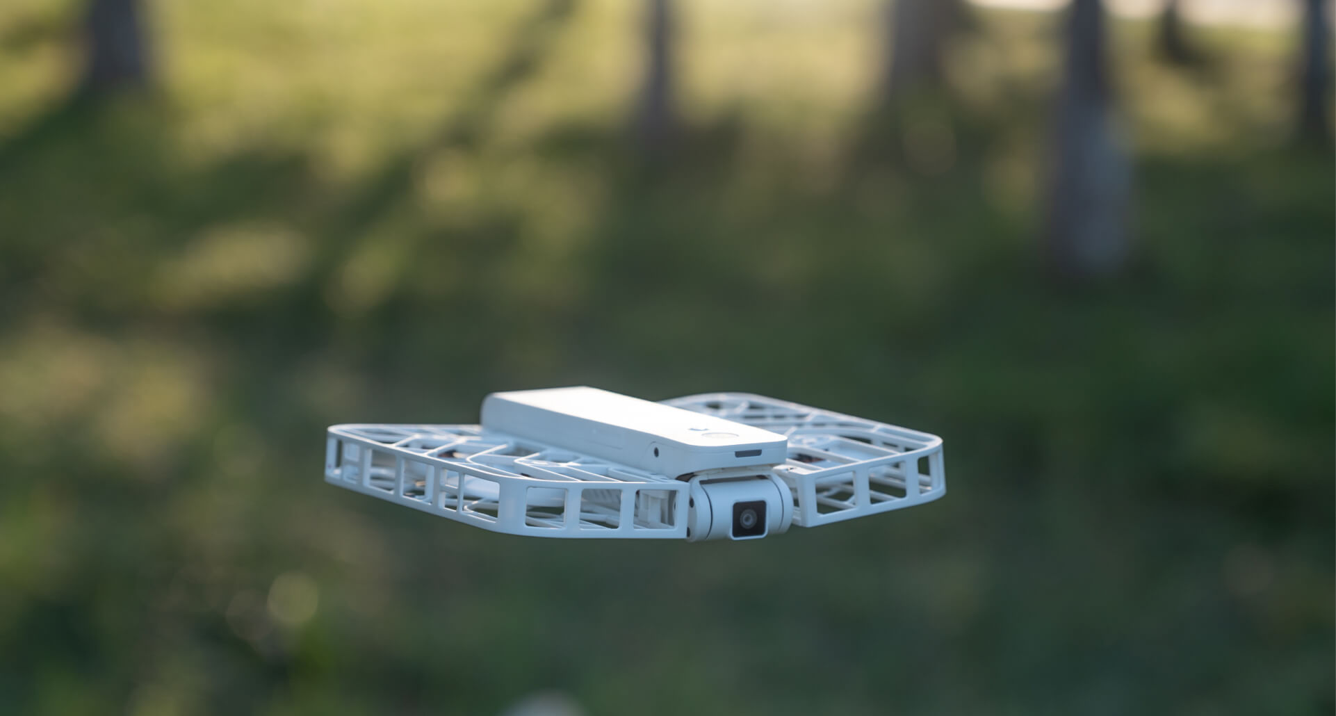 Hover X1: 125g camera with mode