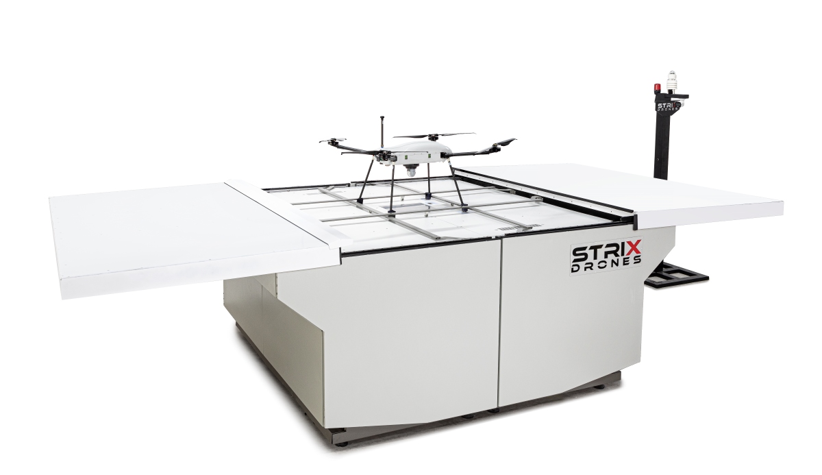 Strix universal drone docking station