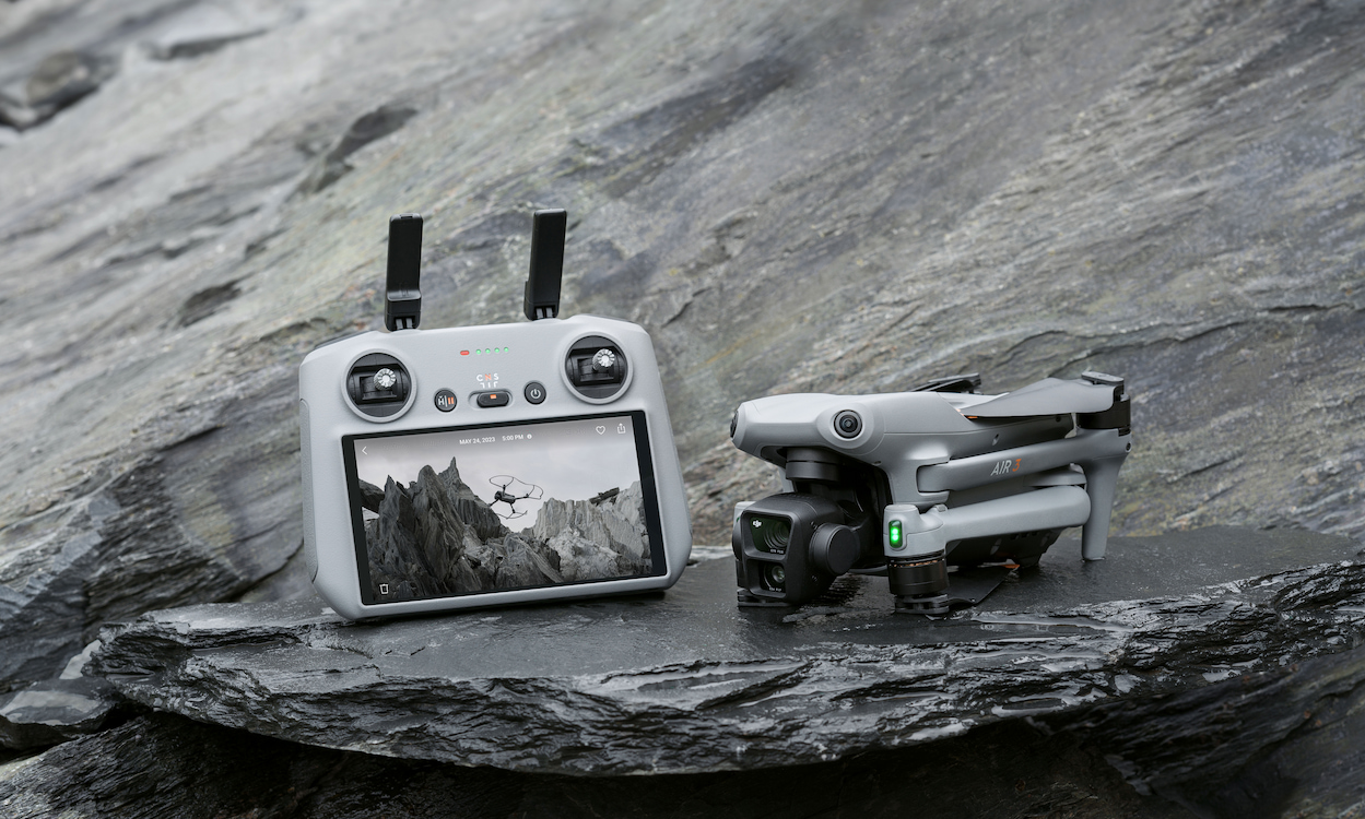 What comes with DJI's Air 3 Fly More Combo?