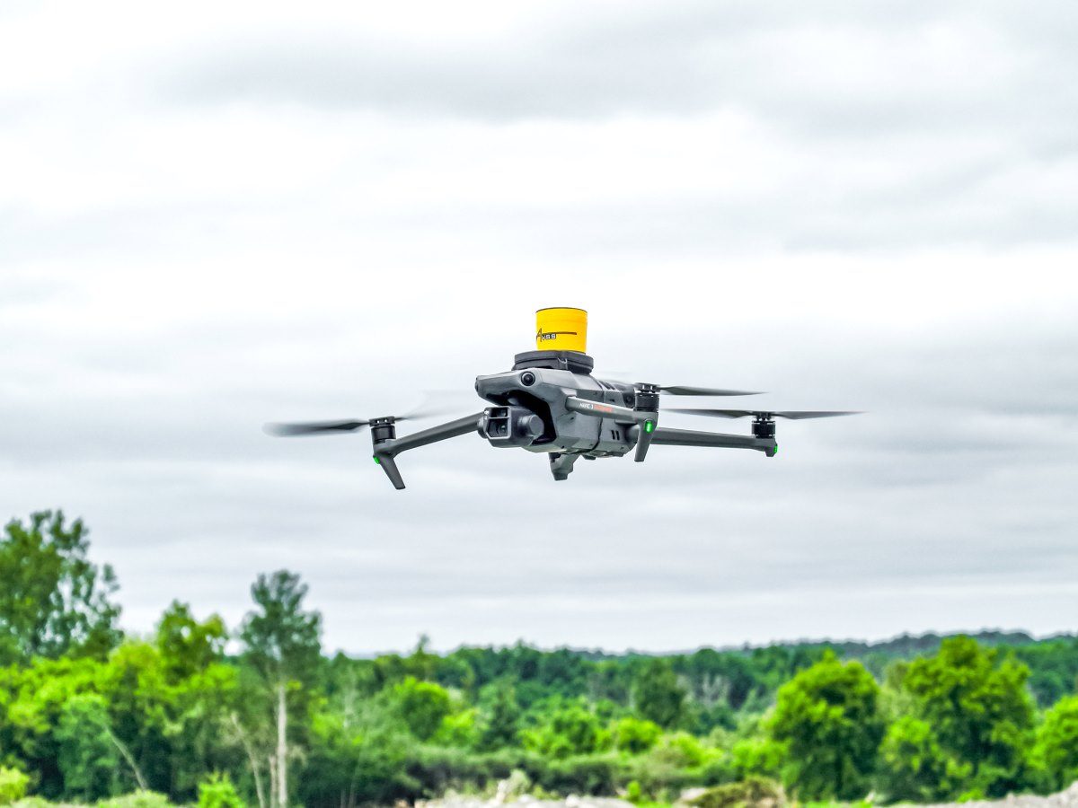 DJI M3E получили одобрение FAA для полетов над людьми в категории 2