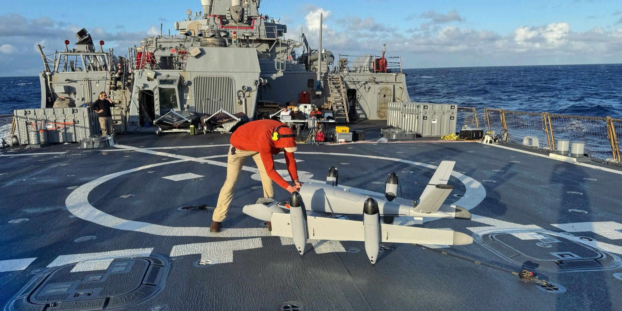 Тяжелые беспилотники могут стать будущим служб доставки для ВМС США