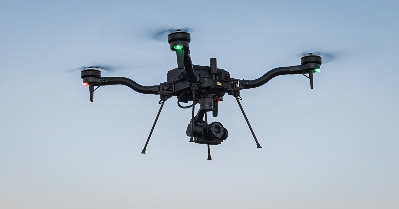 Esri объединяется с Freefly для обеспечения безопасного картографирования с дронов для Astro Max