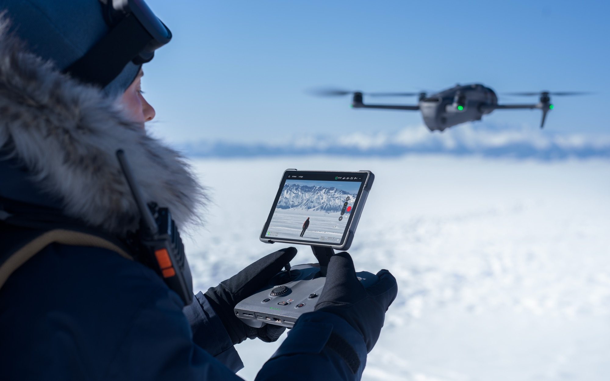DJI Mavic 4 Pro получил более плавное управление в последнем обновлении прошивки