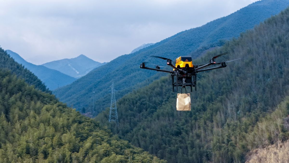 A2Z Drone Delivery China AirDocks