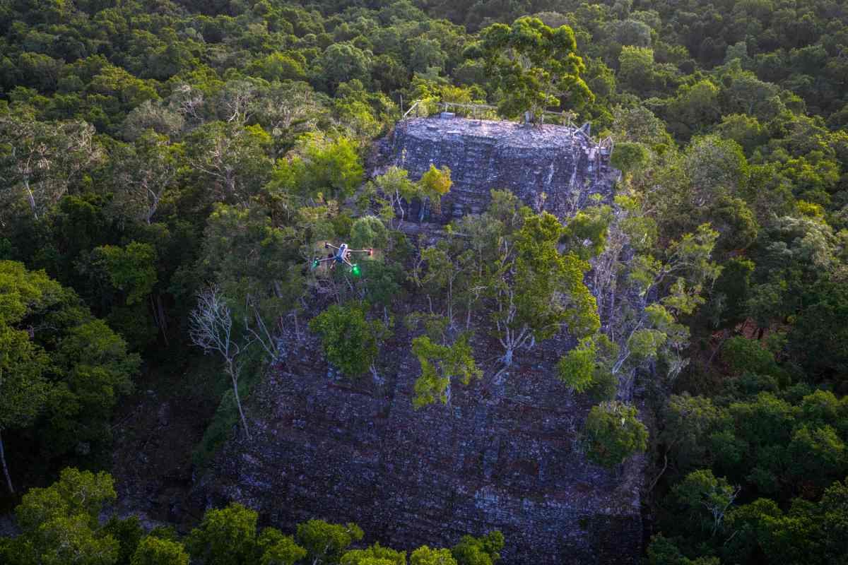 Дроны DJI помогают обнаружить скрытые мегаполисы майя в Гватемале
