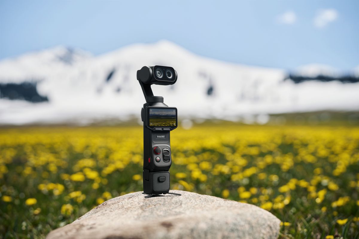 insta360 Luna Ultra 8k camera us launch price